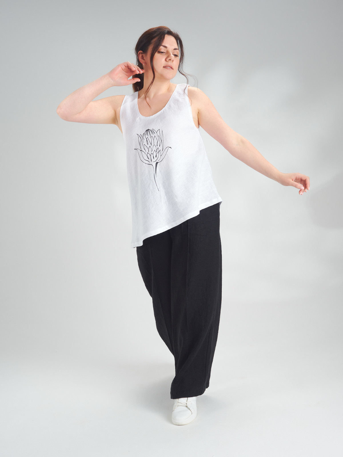 Топ ассиметричный Сластия